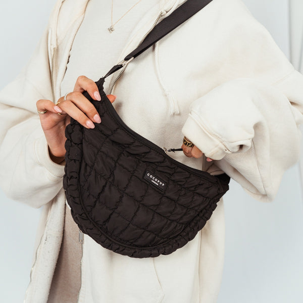Sac bandoulière croissant pour promenade de chien –plusieurs coloris