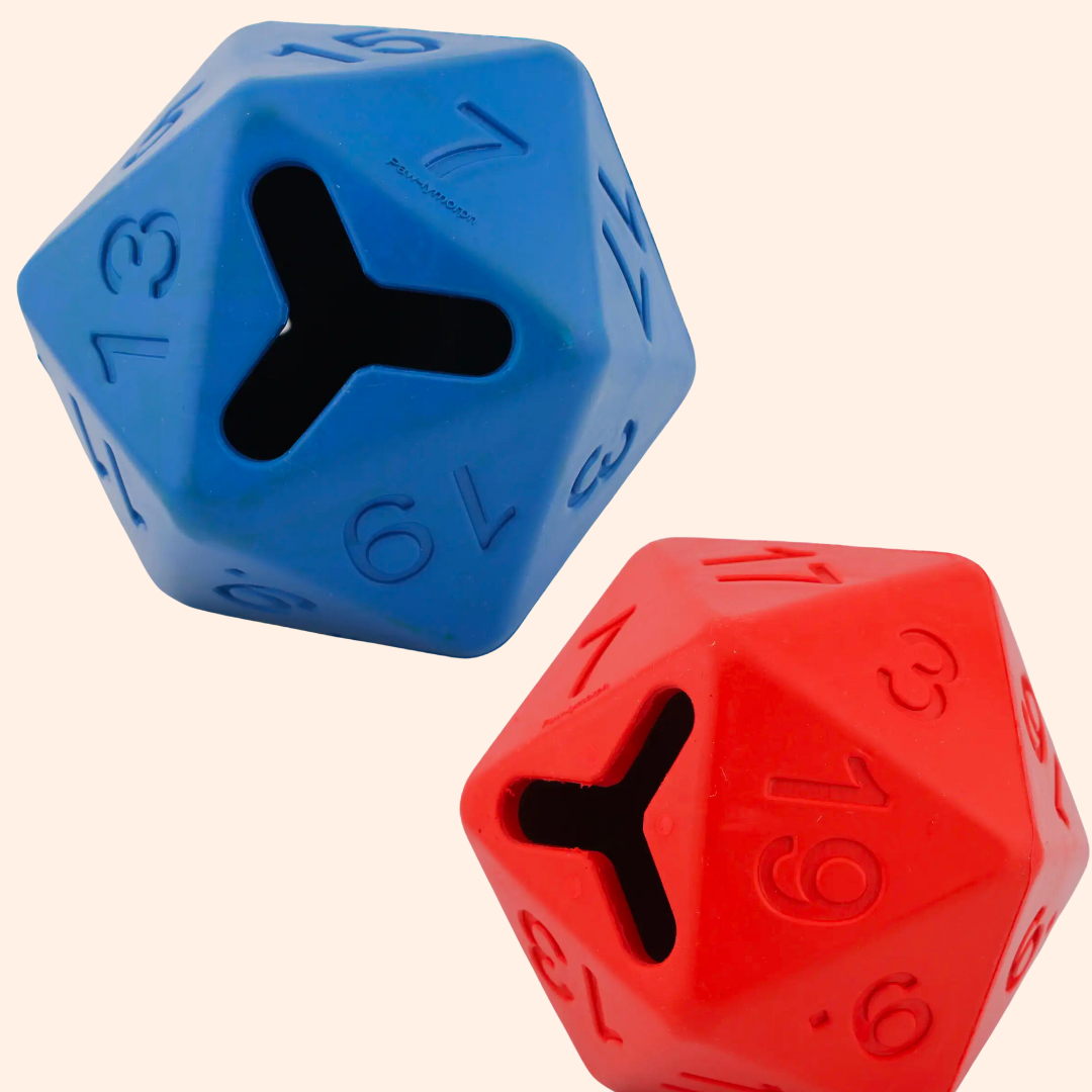 Deux dés, un bleu et un rouge, côte à côte
