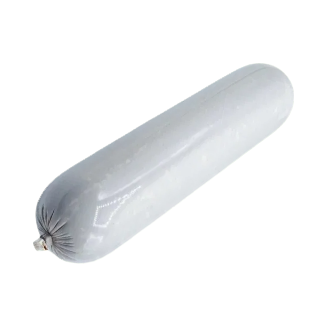 Boudin sous film plastique gris vu de biais