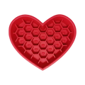 Cœur rouge en silicone à alvéoles hexagonales