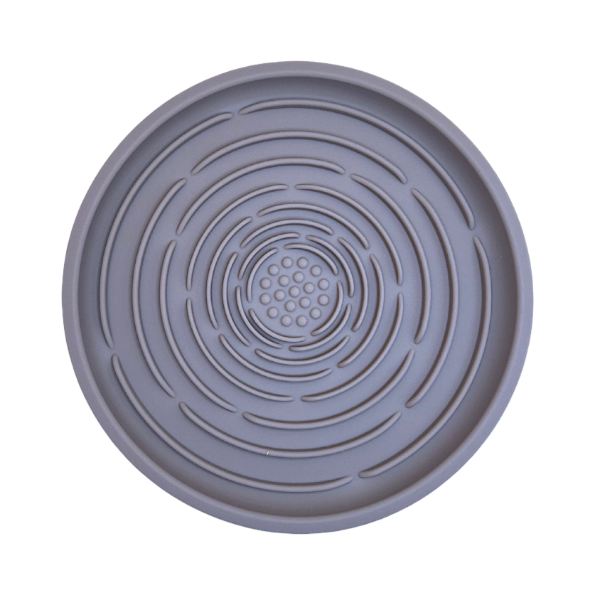 Disque gris à labyrinthe circulaire