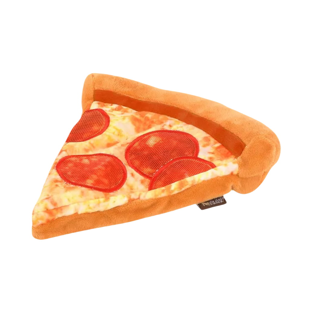 Part de pizza moelleuse garnie de rondelles de pepperoni