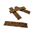 Bandes de poisson séché brunes croisées