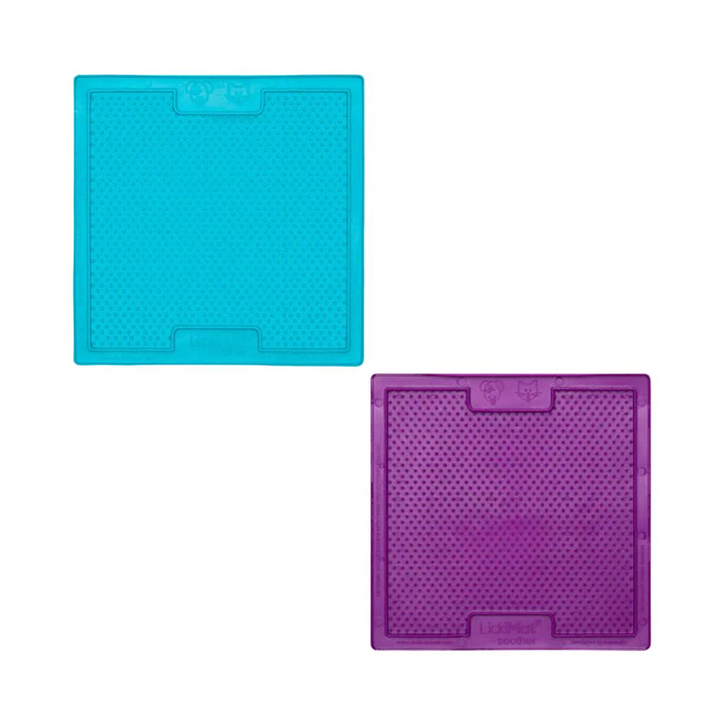 Deux carrés turquoise et violet à picots souples