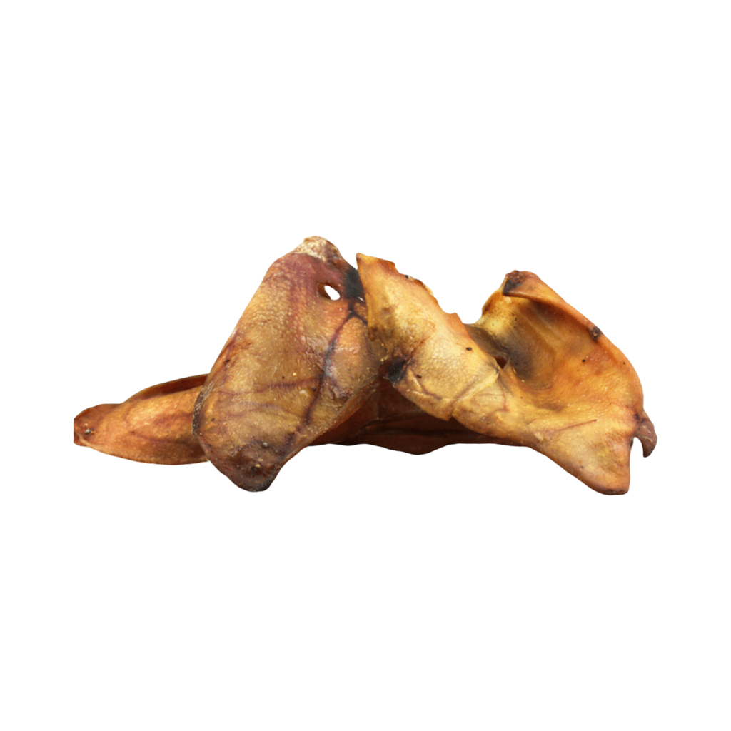 Deux oreilles de porc séchées vues de côté