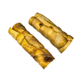 Deux rouleaux de peau de buffle séchée dorée