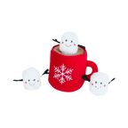 Tasse rouge à flocon blanc et ses trois guimauves