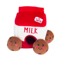 Brique de lait rouge et blanche et ses trois cookies