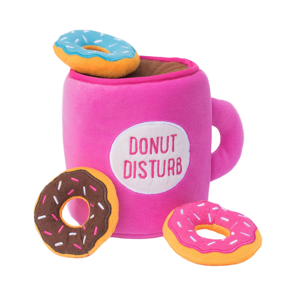 Tasse rose et ses donuts glaçage bleu, chocolat et rose