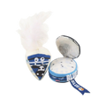 Part de bleu à plumeau blanc et boîte ronde