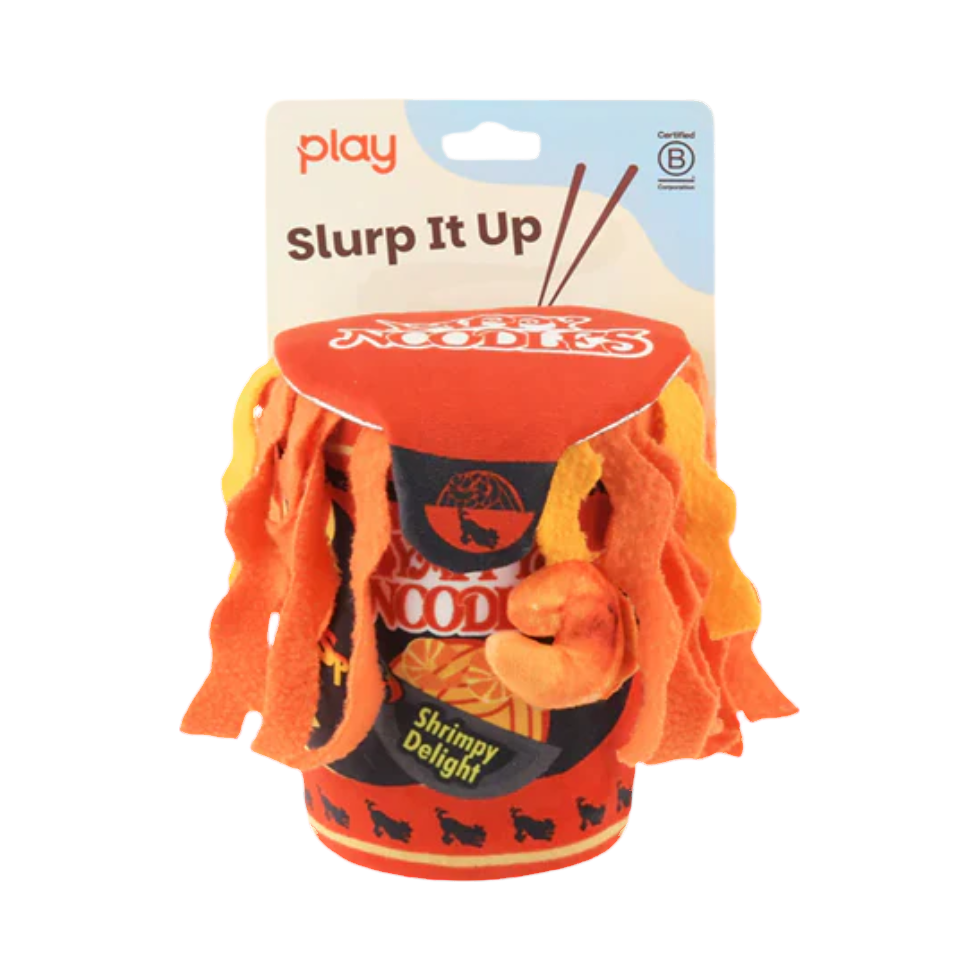Cup de ramen orange Slurp It Up dans son emballage