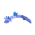 Long dragon violet aux ailes bleues, allongé de profil