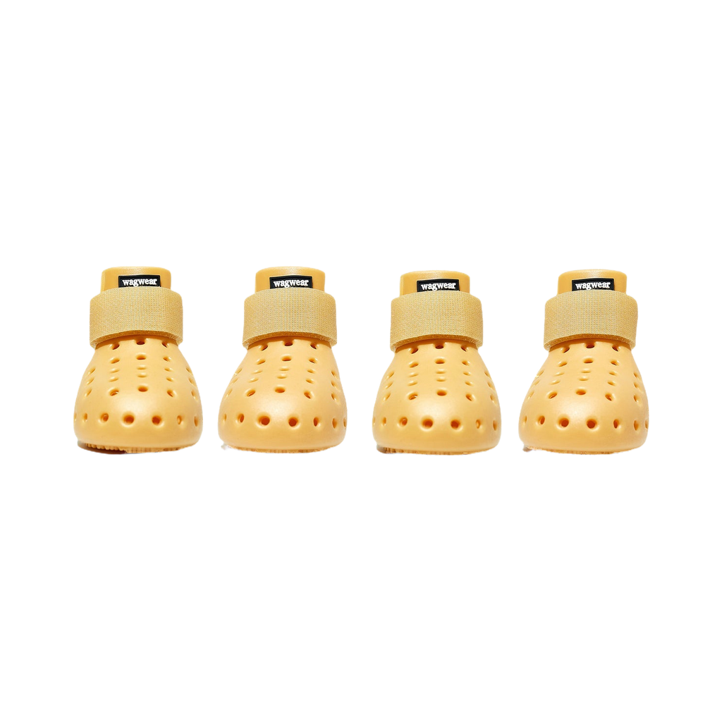 Quatre bottines coloris sable