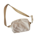 Sac banane beige avec sa sangle réglable