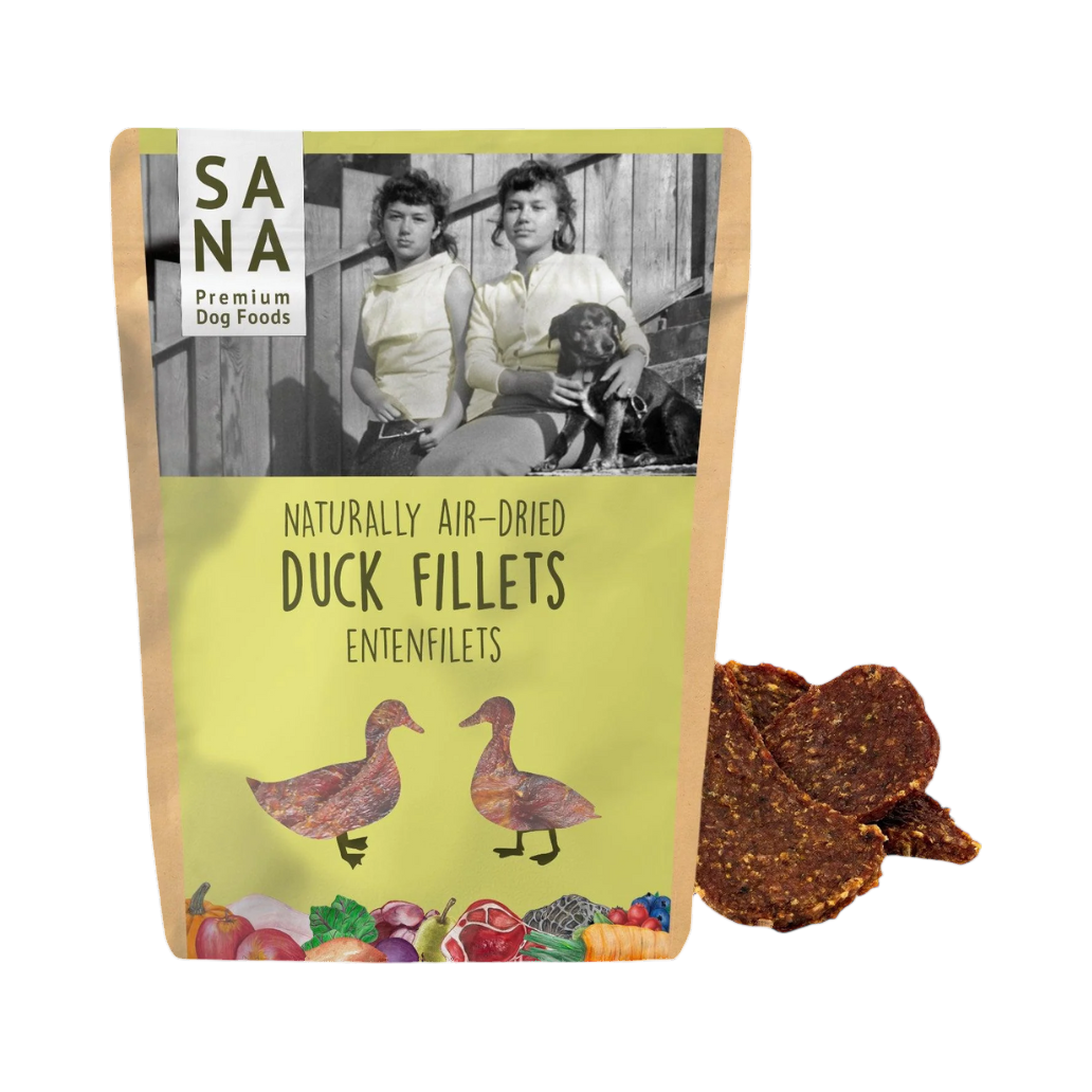 Sachet SANA Duck Fillets avec filets de canard à côté